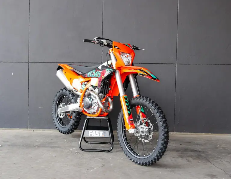 KTM 500 EXC-F SIX DAYS 2027 KTM 500 EXC-F SIX DAYS 2026