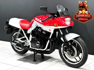 Suzuki GSX1100S KATANA