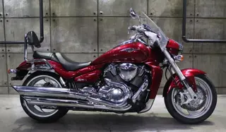 Suzuki VZR 1800 BOULEVARD