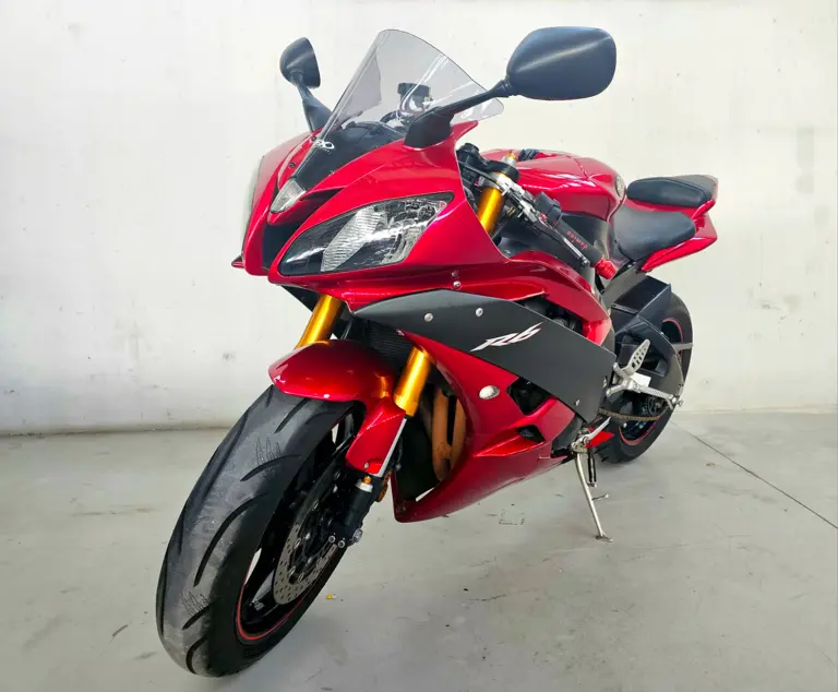 Yamaha R6 2011
