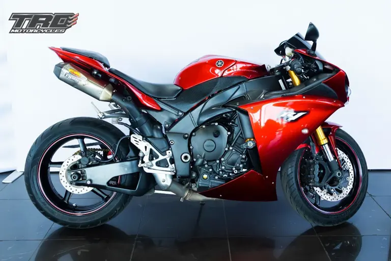 Yamaha YZF R1 2011