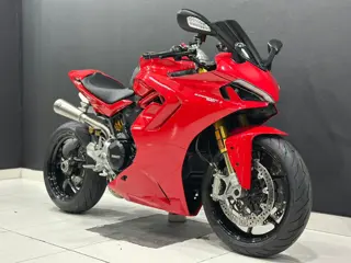 Ducati Supersport 950s