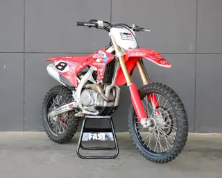 Honda Crf450 R HONDA CRF450 R