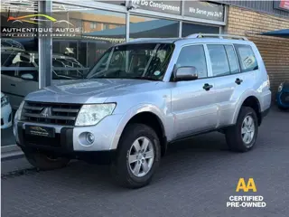 Mitsubishi Pajero 5-Door 3.2DI-D GLX