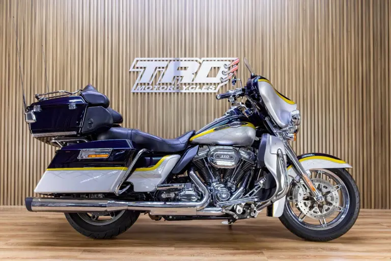 Harley-Davidson Glide Ultra Classic CVO 2012