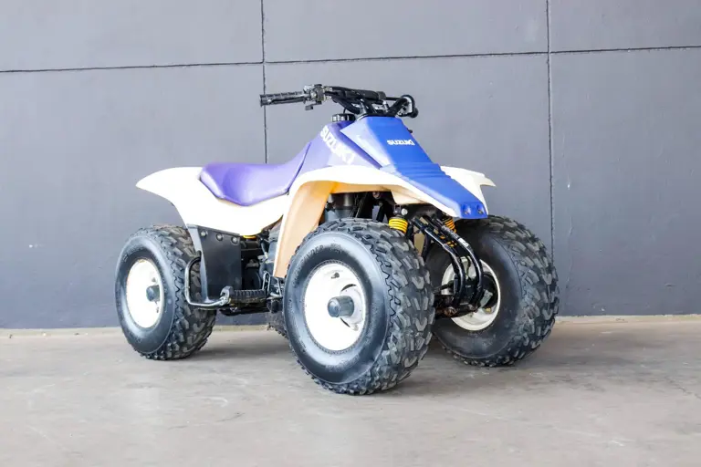 Suzuki LT80 2000 SUZUKI LT80 2000