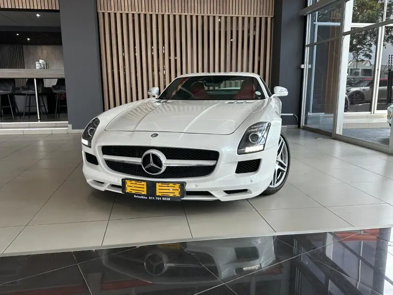 Mercedes-Benz SLS AMG Coupe 2012