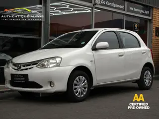 Toyota Etios Hatch 1.5 Xs 2013