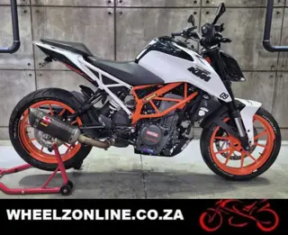 KTM 390 DUKE