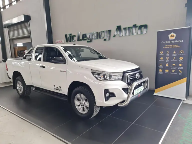 Toyota Hilux Dakar EDT 2.8 GD-6 XTRA CAB AT 2018