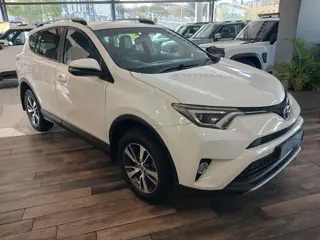 Toyota RAV4 2.0 GX Auto