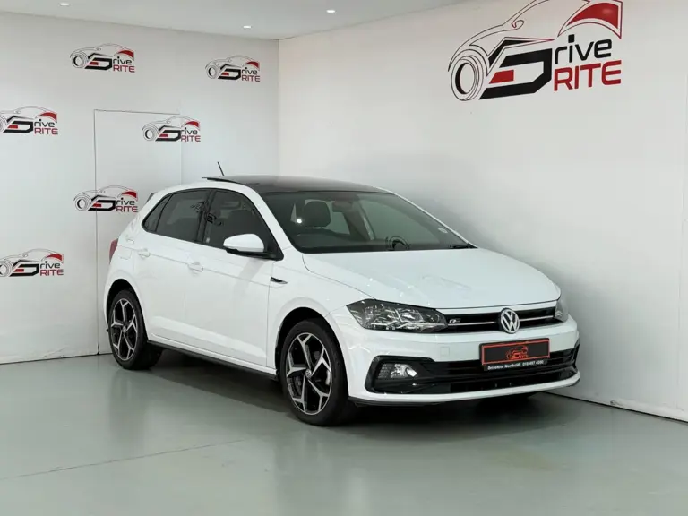 Volkswagen Polo Hatch 1.0TSI Comfortline R-Line 2020