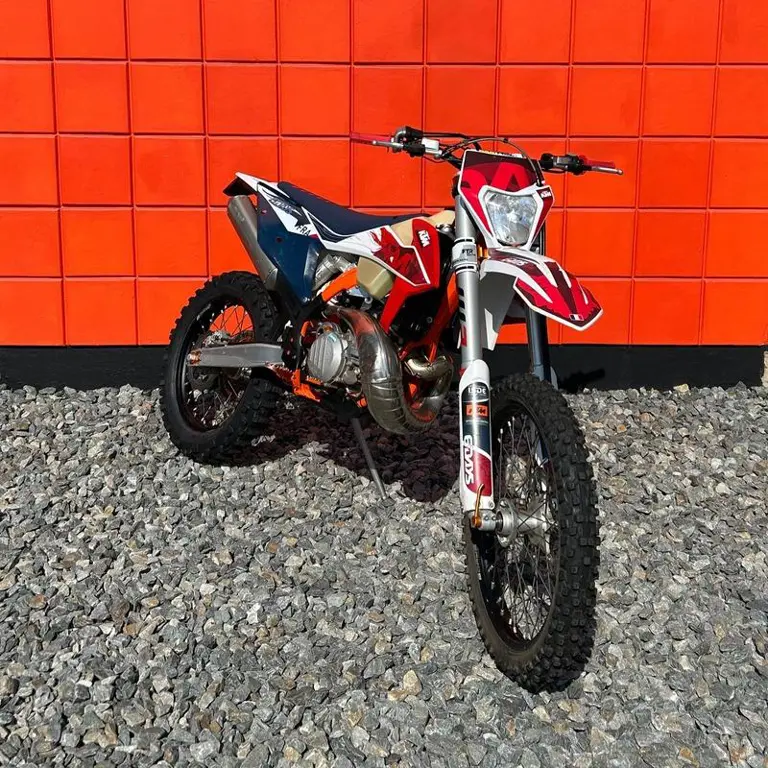KTM 250 EXC SIX DAYS 2023