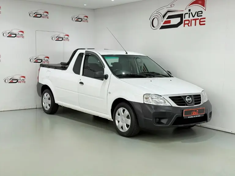 Nissan NP200 1.6i (Aircon) Safety Pack 2023