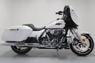 Harley-Davidson Street Glide 117