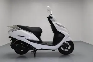 Honda 125 (Elite)