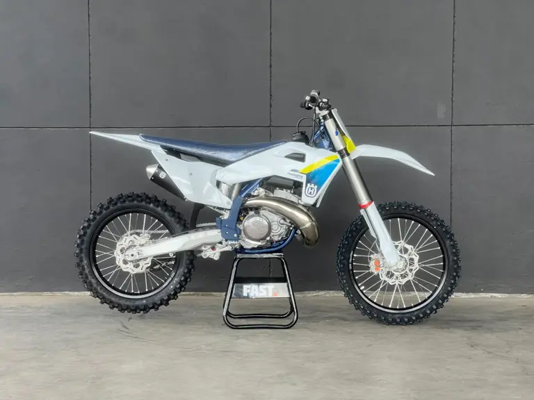 Husqvarna TC300 2025 HUSQVARNA TC300 2026