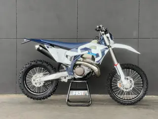 Husqvarna TE300 2026 HUSQVARNA TE300