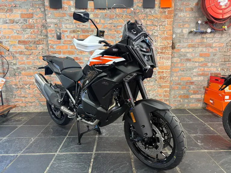 KTM 1390 Super Adventure S EVO 2026