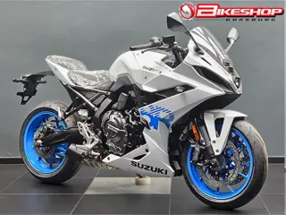 Suzuki GSX 8FR