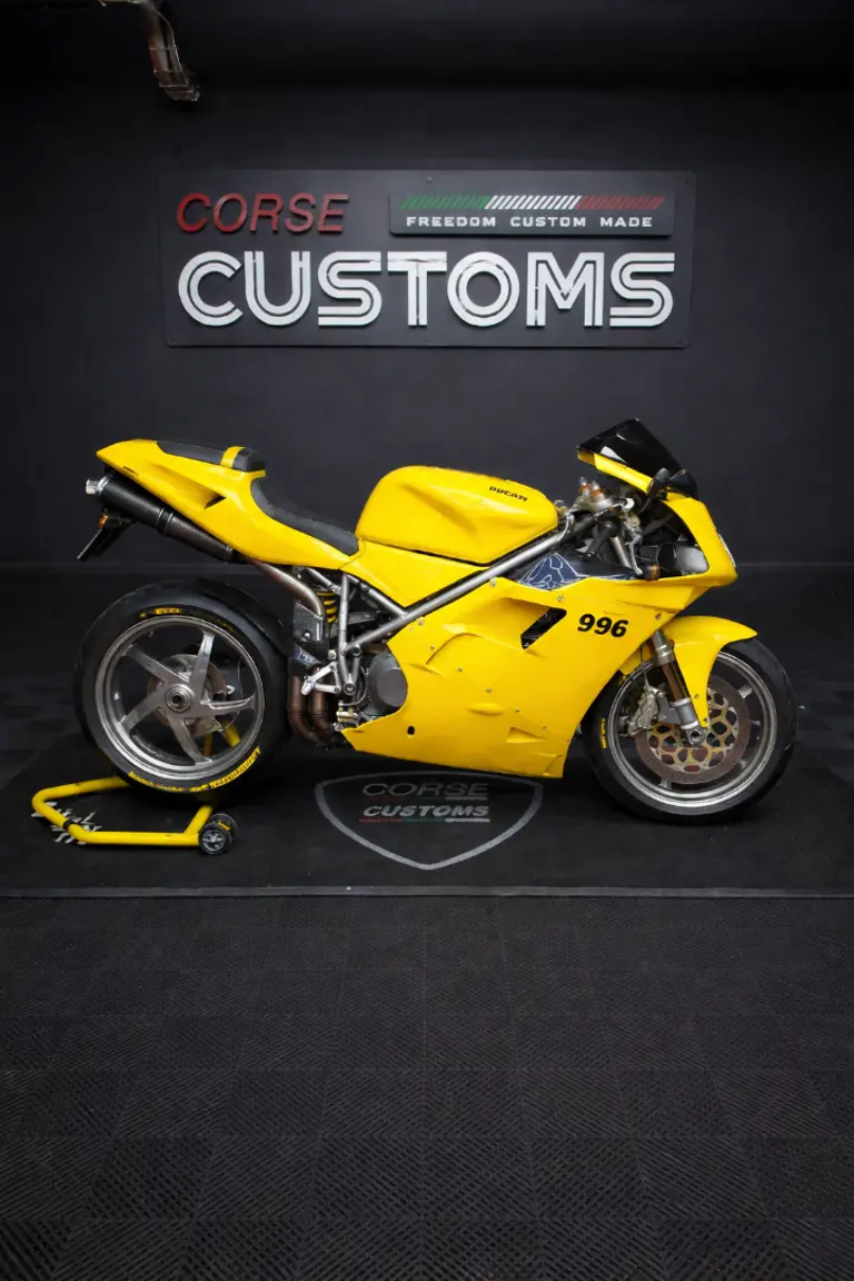 Ducati 996 Biposta 2003
