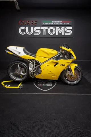 Ducati 748