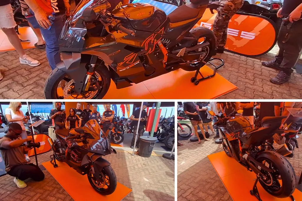 Red Star_Amid Motorcycle Expo 2026 - The new KTM RC8 990 drew the biggest admirers