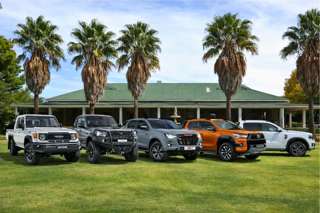 What are the top 5 best selling bakkies in South Africa right now and why?