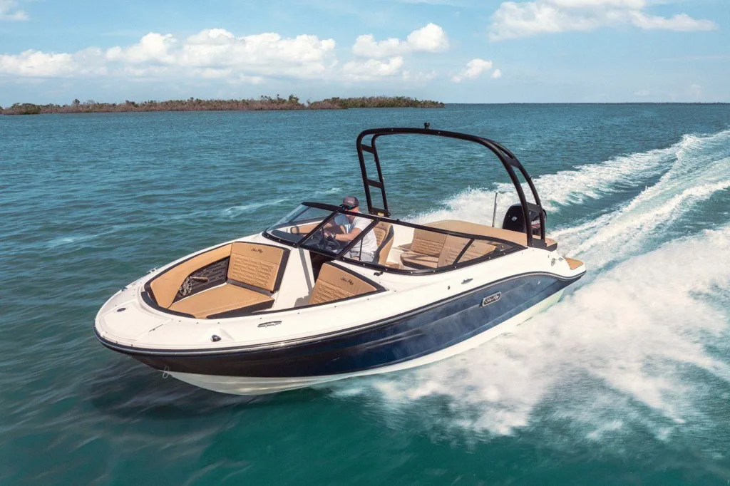 The Sea Ray Signature 190BR.