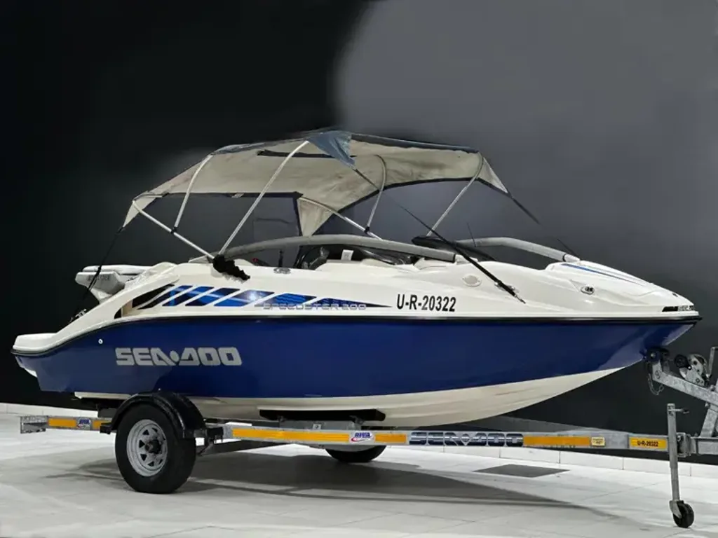 Sea-Doo Speedster 200: The 6-Meter Twin-Engine Jet Boat That Drives Like a Jet Ski on Steroids