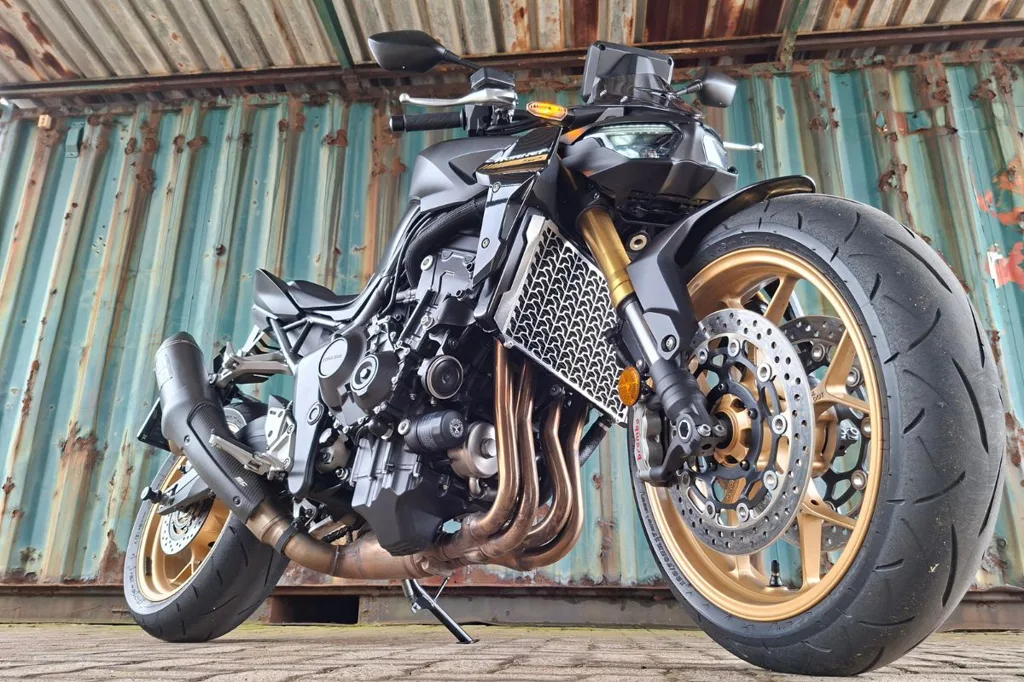 Honda CB1000 Hornet SP Review: The Everyday Hooligan With A Smart Suit