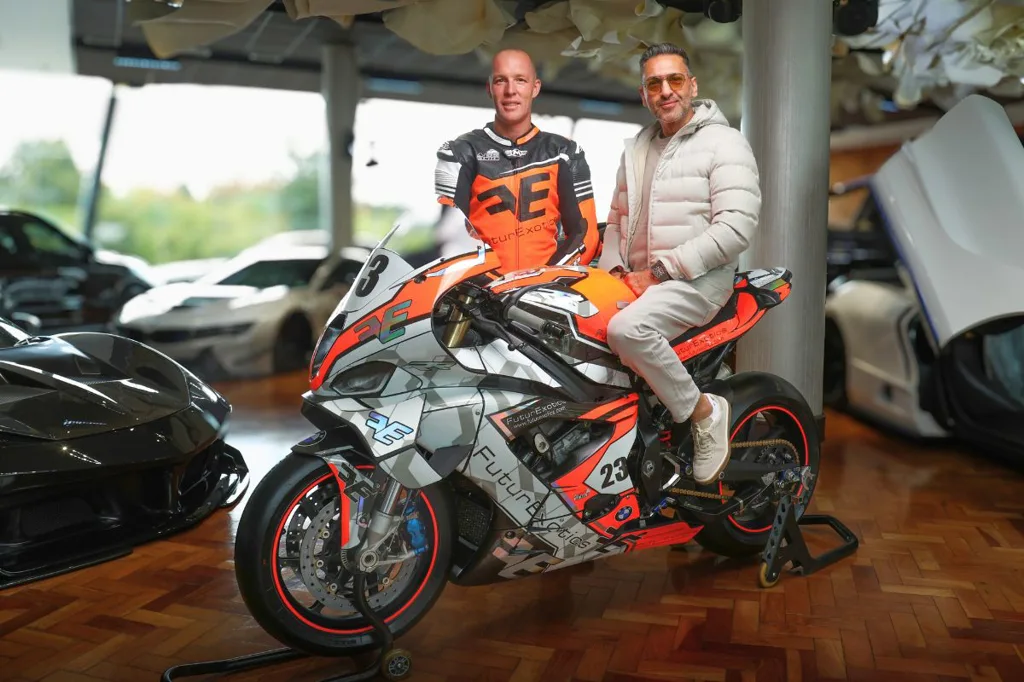 FuturExotics x AJ Venter x Isle Of Mann TT - AJ Venter and Zunaid Moti with IOMTT BMW S1000RR
