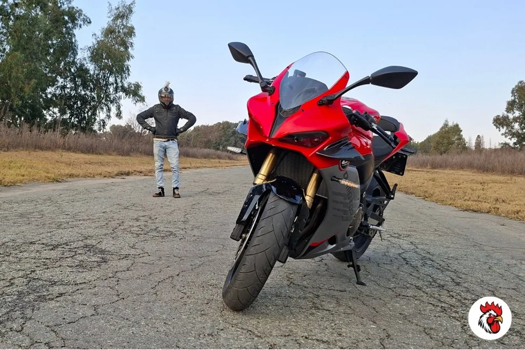 11. QJ Motor SRK 600 RC - It reminds me a lot of my Honda CBR 600RR