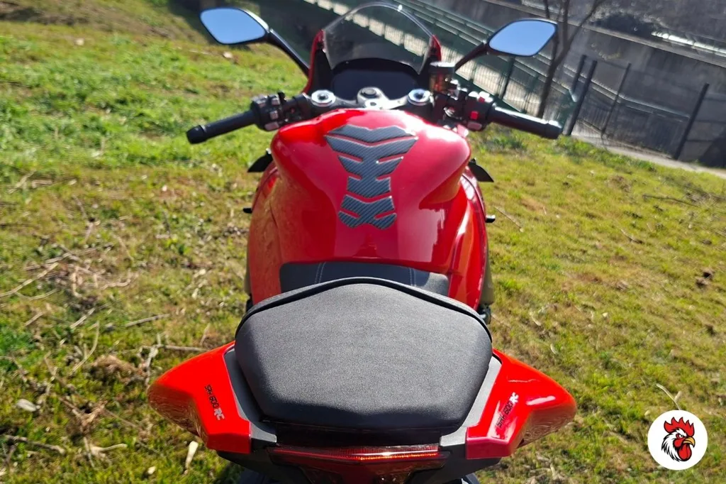 20. QJ Motor SRK 600 RC - the cockpit is a nice place to be