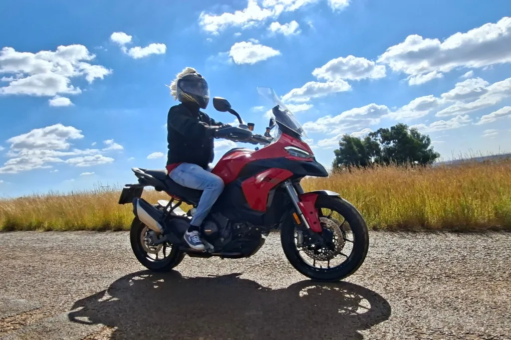Multistrada V2S - Even average sized riders are comfortable here.