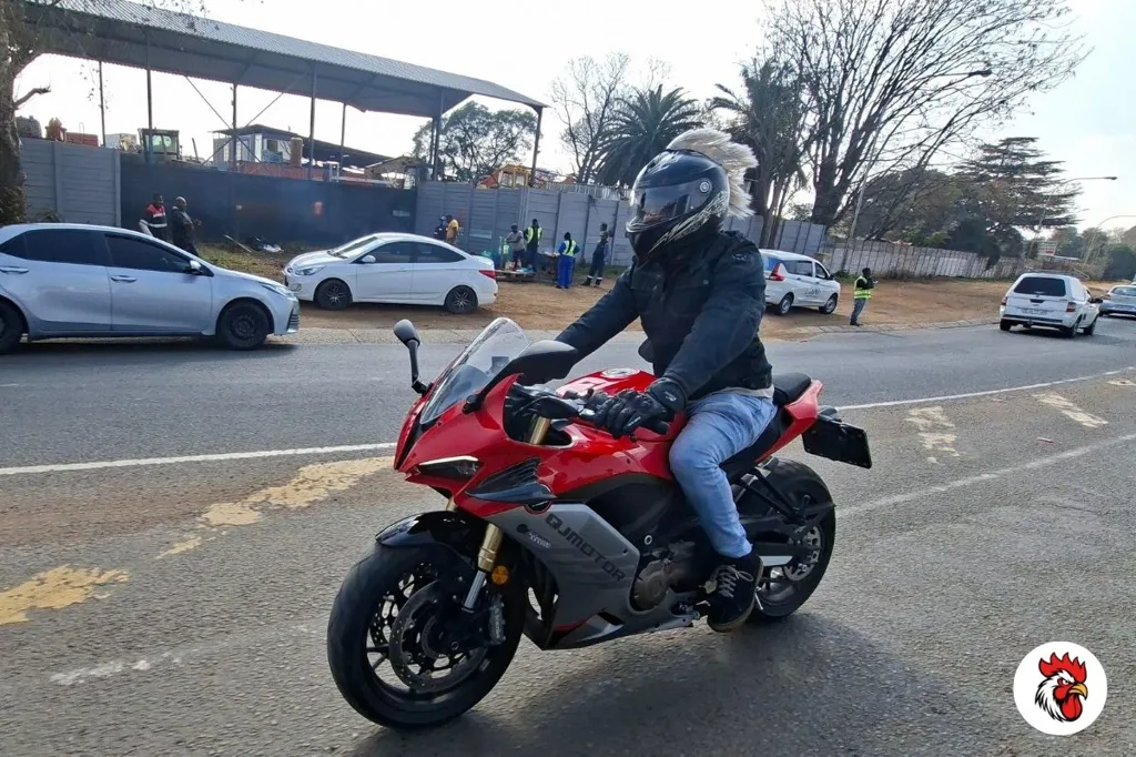 32. QJ Motor SRK 600 RC - I was doing around 150 km a day and only topped up once