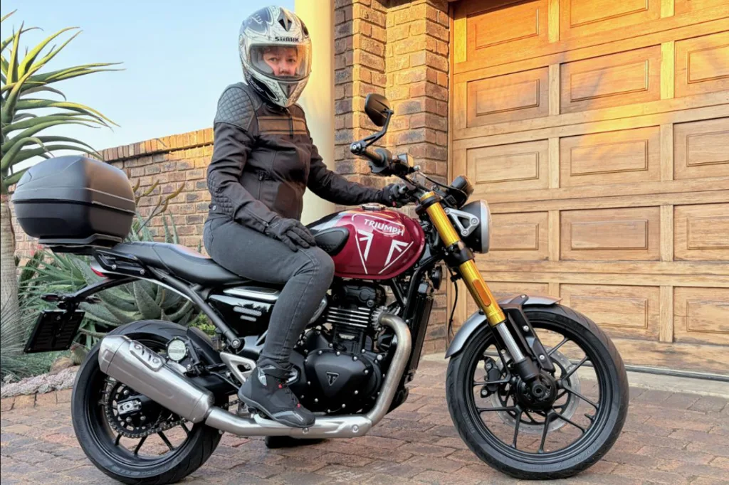 Triumph (Buying and learning to ride a motorcycle in her fifties)
