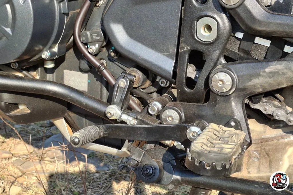 11. QJMotor SRT900SX Review - This bit of kit was the source of many conflicting emotions