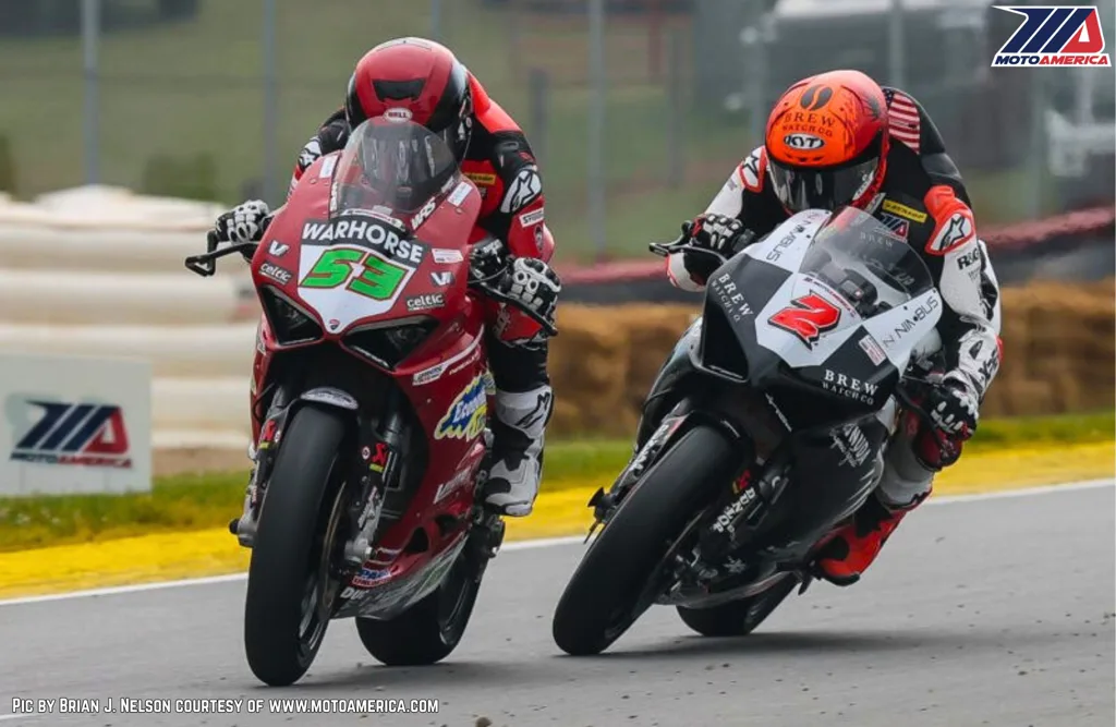 3. MID OHIO MOTOAMERICA 2026_ This is proper racing... squeeeeeeeaaK!